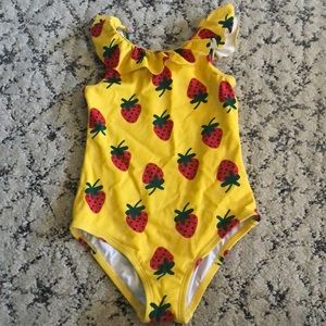 Hanna Andersson size 6-7 girls strawberry swimsuit
